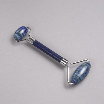 מסאז' גלילי מאבן לאפיס לזולי דו-צדדי, אורך 14.5 ס״מ, מתכת כסופה