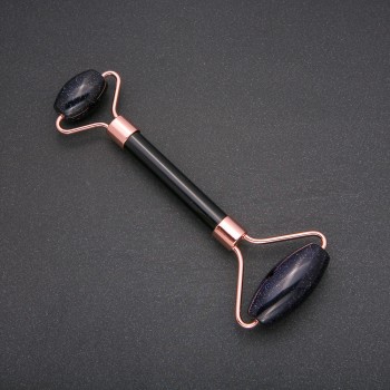 מסאז'ר גלילי מאבנטורין «ליל קהיר» חול כחול, אורך 14.5 ס״מ, צבע נחושת למתכת