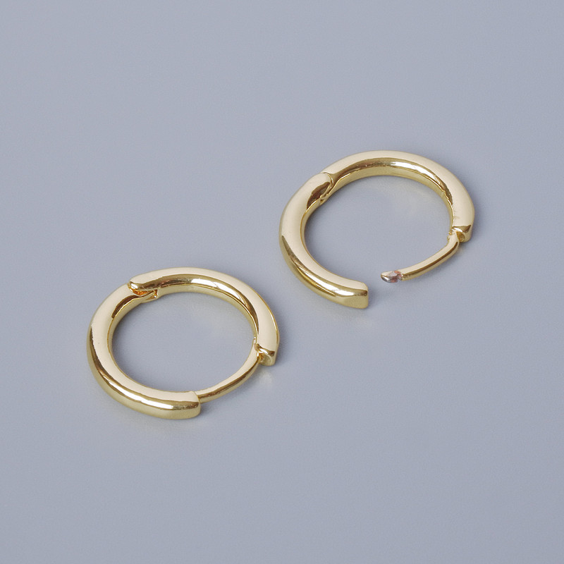 מחברי עגילים קונגו בצבע זהב (מתכת) 14.5×16×2mm זוג