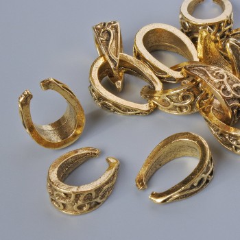 אביזרי תלייה לתליונים, קוטר 15×11×6 מ״מ, קוטר חור 10,7×7,2 מ״מ, אריזה 13 יח׳ ± 20 גרם ± צבע זהוב למתכת