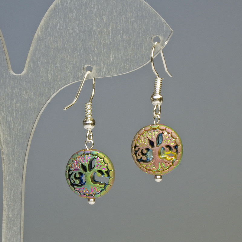 עגילי המטיט — עץ מט-שינוי צבע, קוטר 12.5×4.5 מ"מ, אורך 3.2 ס"מ