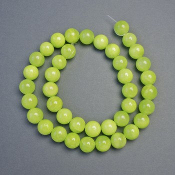 חרוזי אוניקס חלקים בצורת כדור, קוטר 10.5 מ״מ ±, אורך כ-39 ס״מ ± על חוט