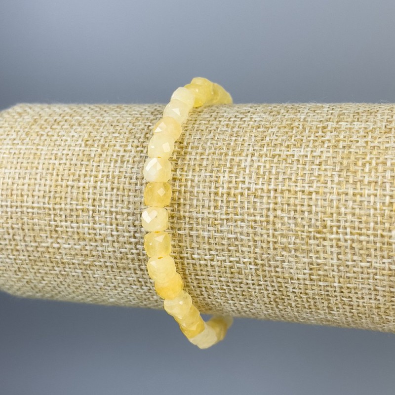 צמיד ציטרין קובית מגולפת 5mm+-, אורך 18cm+- אלסטי