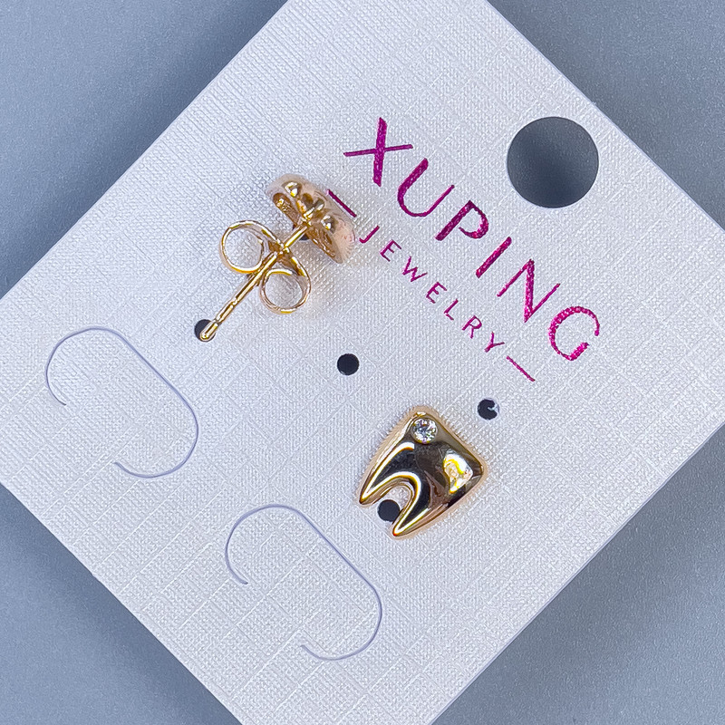 עגילי פוסטים כדוריים Xuping «שן» עם קריסטל לבן, בקוטר 9×8 מ״מ, ציפוי זהב 18K