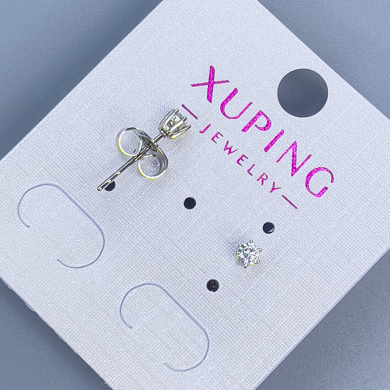 עגילי סטוד Xuping עם אבן לבנה בקוטר 3 מ״מ – ציפוי רודיום