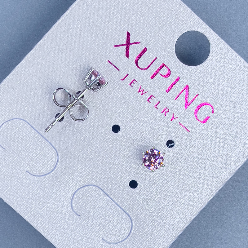 עגילי סטוד Xuping עם אבן ורודה בקוטר כ-4 מ״מ – רודיום