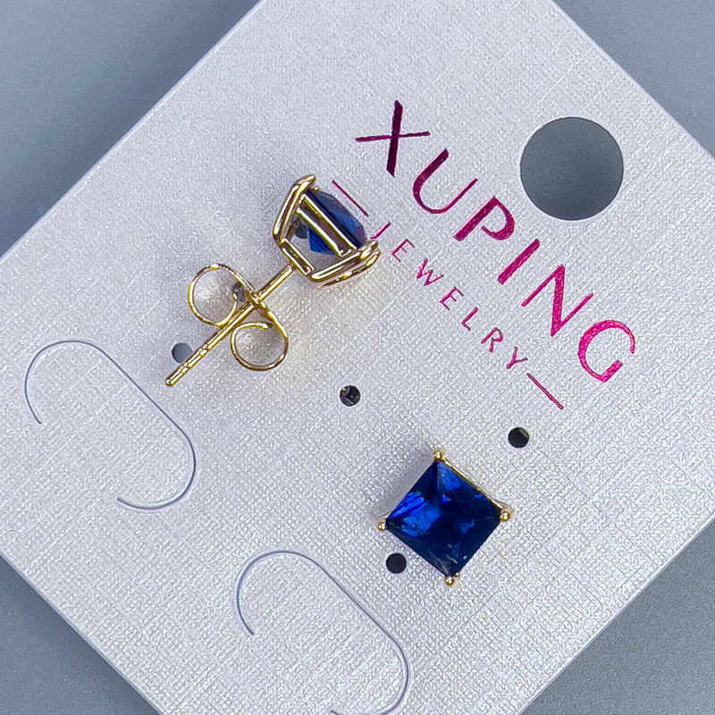 עגילי הצמד כדורונים Xuping עם אבן כחולה במסגרת «Quadro» 6 מ״מ - זהב מצופה 18K