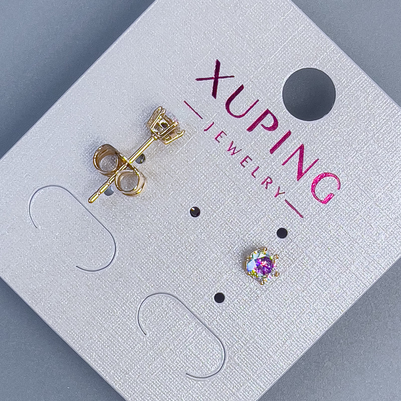 עגילי סטוד Xuping עם אבן הקשת בקוטר 4 מ״מ, מצופים בזהב 18K
