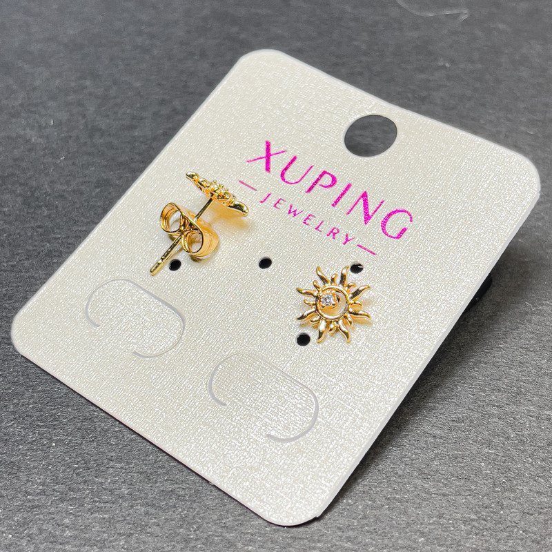 עגילי סטוד Xuping עם קריסטל לבן בקוטר כ-9 מ״מ, ציפוי זהב 18K