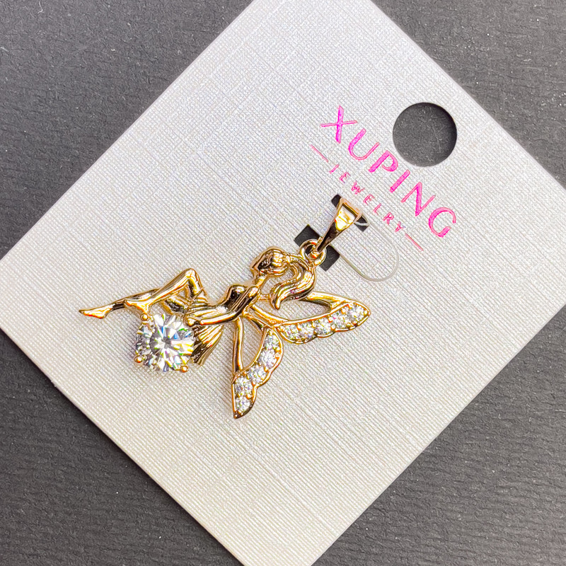 תליון Xuping «פיה» עם אבני סטרס לבנות, קוטר כ-17 מ״מ, אורך כ-30 מ״מ, זהב מצופה 18 קראט