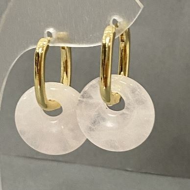 עגילים מקוורץ ורוד, קוטר 15 מ״מ, אורך 27 מ״מ