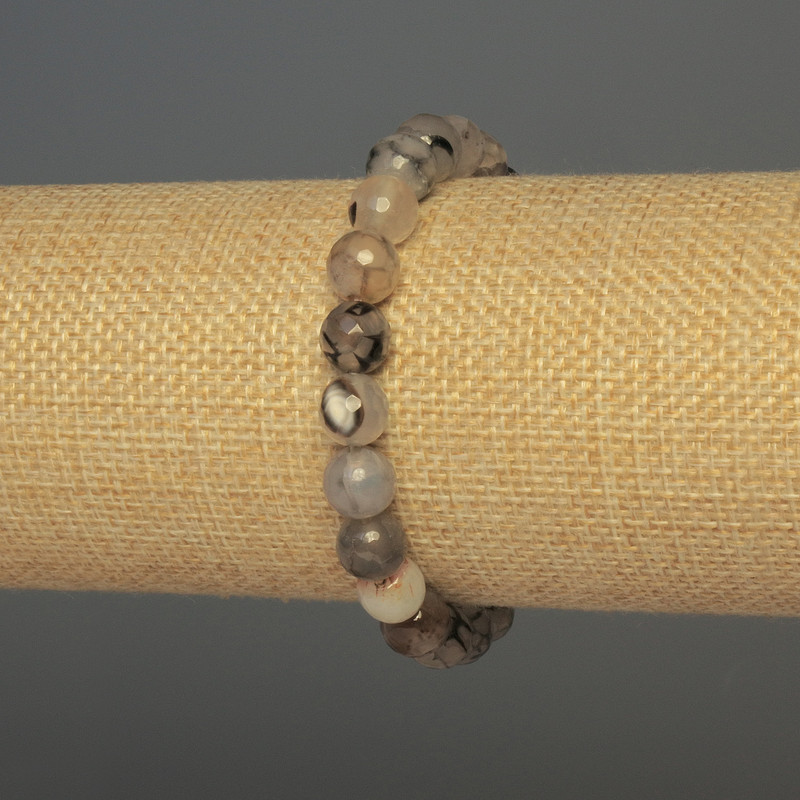 צמיד אגט «ורידי הדרקון» חרוז מלוטש בקוטר 8 מ״מ ±, אורך 18 ס״מ ±, סטרץ'