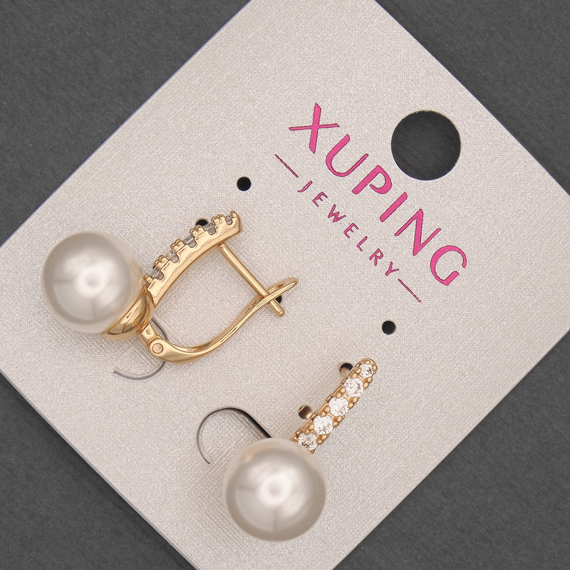 עגילים Xuping עם פנינים מאיורקה ואבני זירקון לבנות, קוטר כ-10 מ״מ ±, אורך כ-20 מ״מ ±, מצופה בזהב 18K