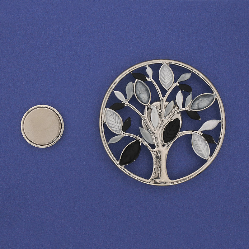 סיכת מגנט – עץ, אמייל ומתכת כסופה 50mm+