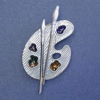 סיכה 'פלטה כחולה' אמייל מתכת כסופה 50×27 מ״מ+