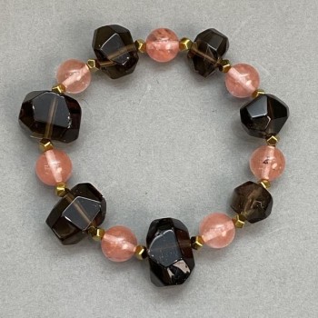 צמיד חלצידון חרוז, קוטר 10 מ״מ, טופאז מעושן מרוב-פנים 13–24×10–14 מ״מ, המטיט 4 מ״מ, אורך 18 ס״מ, אלסטי