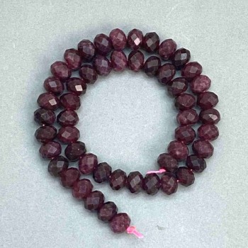 חרוזי טורמלין מרובדים בצורת רונדל 10×7.5 מ״מ, אורך 37 ס״מ – על חוט