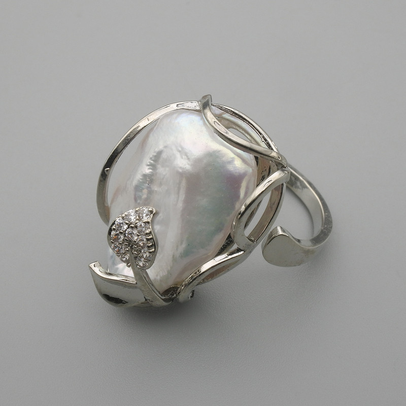 טבעת פנינה ברוקה במסגרת כסף – בצורות ובגדלי פנינה, קוטר 23-25×18 מ״מ ± b/r