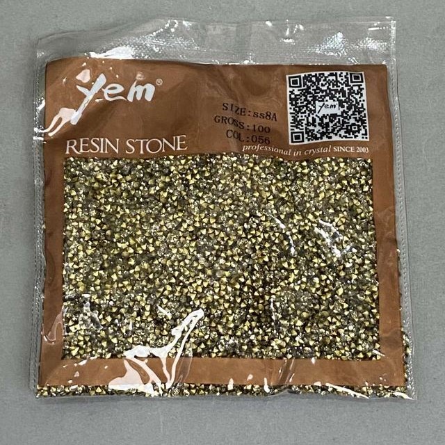 זרקונים אפורים בקוטר 2 מ״מ +- חבילה 45 גרם (+-)