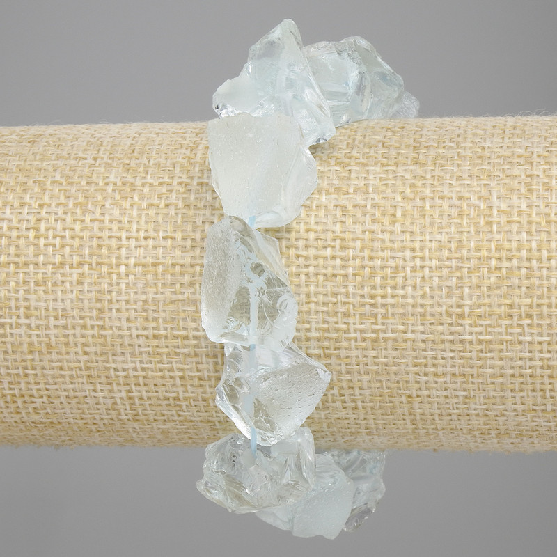 צמיד קוורץ צבוע לא מעובד, קוטר 10-14×10-19 מ״מ ±, אורך 18 ס״מ ± סטרץ