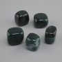 אבן טבעית יאשמה ירוקה מלוטשת, קוטר 22-25×22-24×17-21 mm ± (מגוון מידות) (מחיר ל-100 גרם)