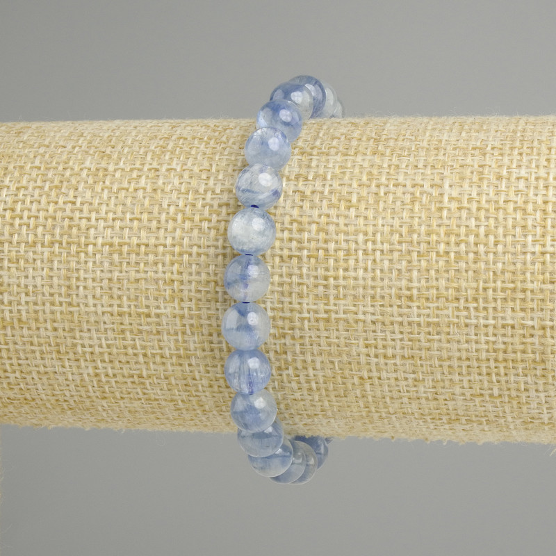צמיד מאבן טבעית קיאניט, כדורים חלקים, קוטר 7.5–8 mm ±, אורך 18 cm ±, על בסיס אלסטי