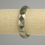 צמיד פיריט עם אבני קוביה מחוסלות 12×12mm+-, אורך 18cm+-, אלסטי