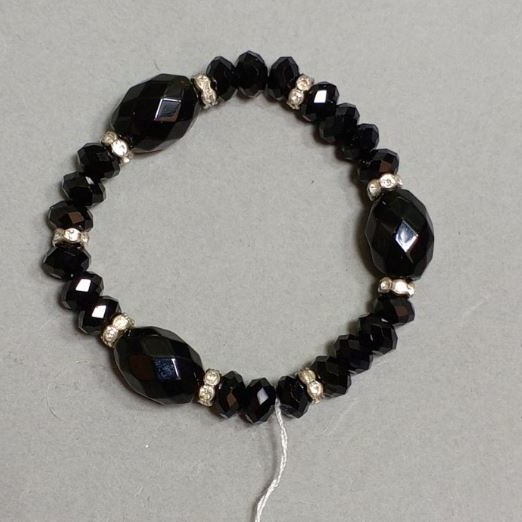 צמיד מקריסטל צ'כי, אורך 18 ס"מ ±, על בסיס אלסטי