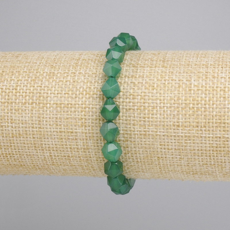 צמיד אגת רב-פאות, קוטר 8x7mm+-, אורך 18cm+- סטרץ'