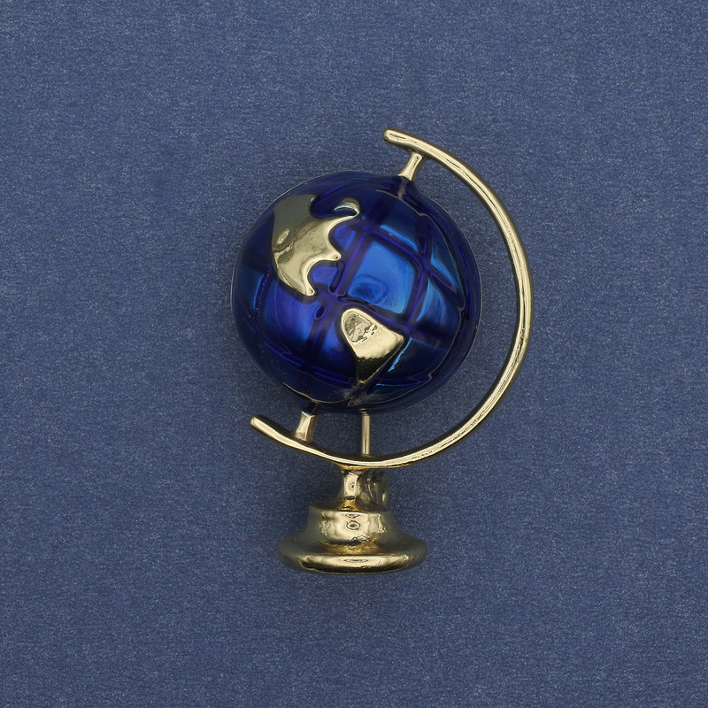 סיכת דש גלובוס אמייל מתכת מוזהבת 36×24mm+