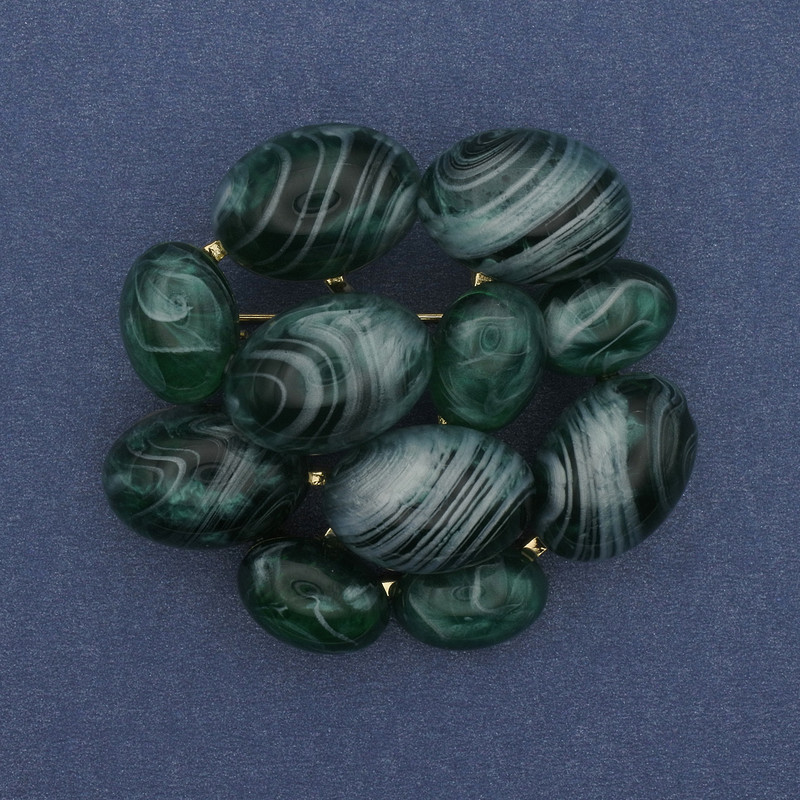 סיכת חזה-תליון 'אקצנט' אגט מתכת מוזהבת 50x46mm+