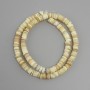 חרוזים מקונכיית סקאפארקה רונדל, קוטר 6-6.5×1.5-2mm±, אורך 39cm± על חוט