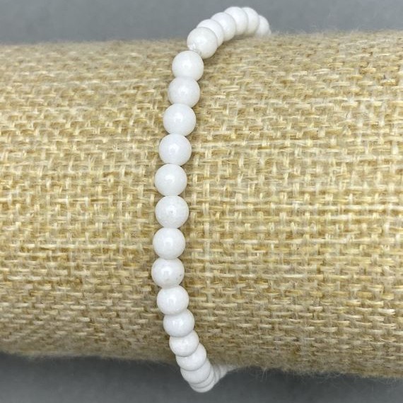 צמיד אגת כדור חלק, קוטר 4mm ±, אורך 18cm ± על בסיס אלסטי