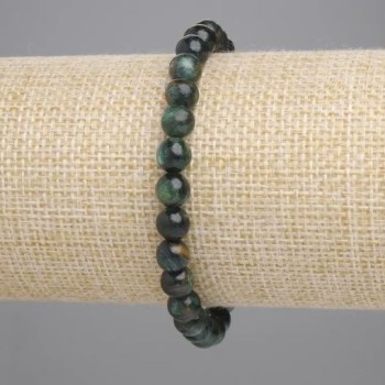צמיד אזמרגד, חרוזים חלקים, קוטר 6mm±, אורך 18cm±, על בסיס אלסטי