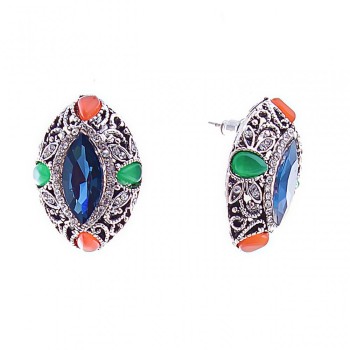 עגילי סטוד עם גבישי כחולים – מרקיז, מסגרת משובצת בזרקונים, 26 × 19 מ״מ