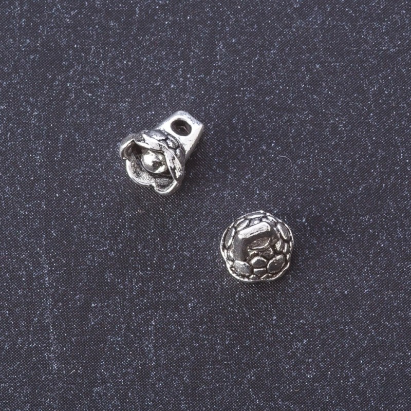 אביזרי תכשיטים תליון פעמון בצבע מתכת "כסף" אורך 8 מ״מ אריזה 20 גרם +/- 47 יחידות