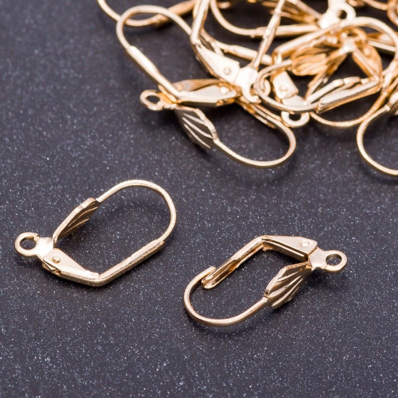 עגלי ווים «צרפתי» מתכת צהובה 250 זוגות +- 250 גרם +- 18x8 מ״מ