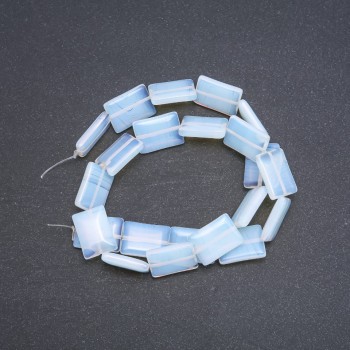 חרוזי אבן הירח הסינתטית בצורת מלבן, קוטר 13×18×4 מ״מ, חוט אורך 39 ס״מ