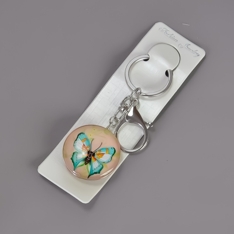 מחזיק מפתחות בקוטר 3.5 ס״מ ואורך 9 ס״מ