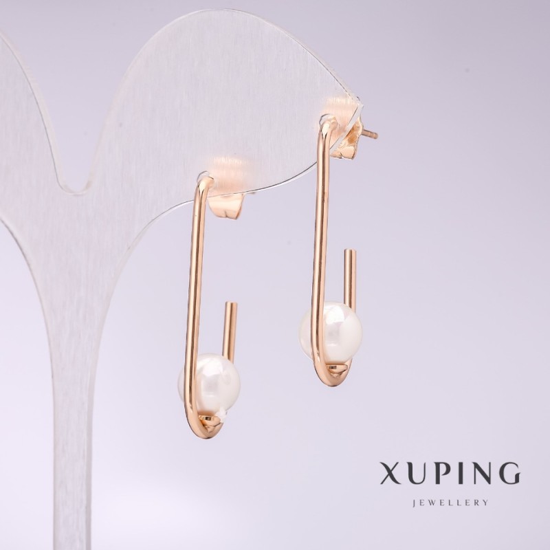 עגילים Xuping עם פנינים לבנות ממאיורקה 34×8 מ״מ, מצופים בזהב 18 קראט