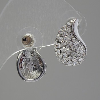 עגילי חוד עם זרקונים בצבע לבן, 12×18 מ״מ, מתכת כסופה