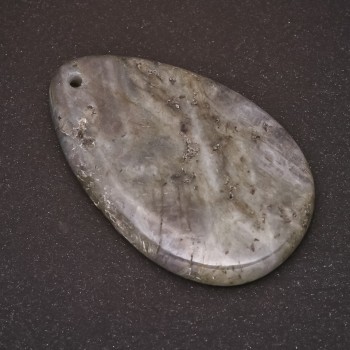 הנחה: תליון מאבן לאברדרייט טבעית 35×54(±) מ״מ