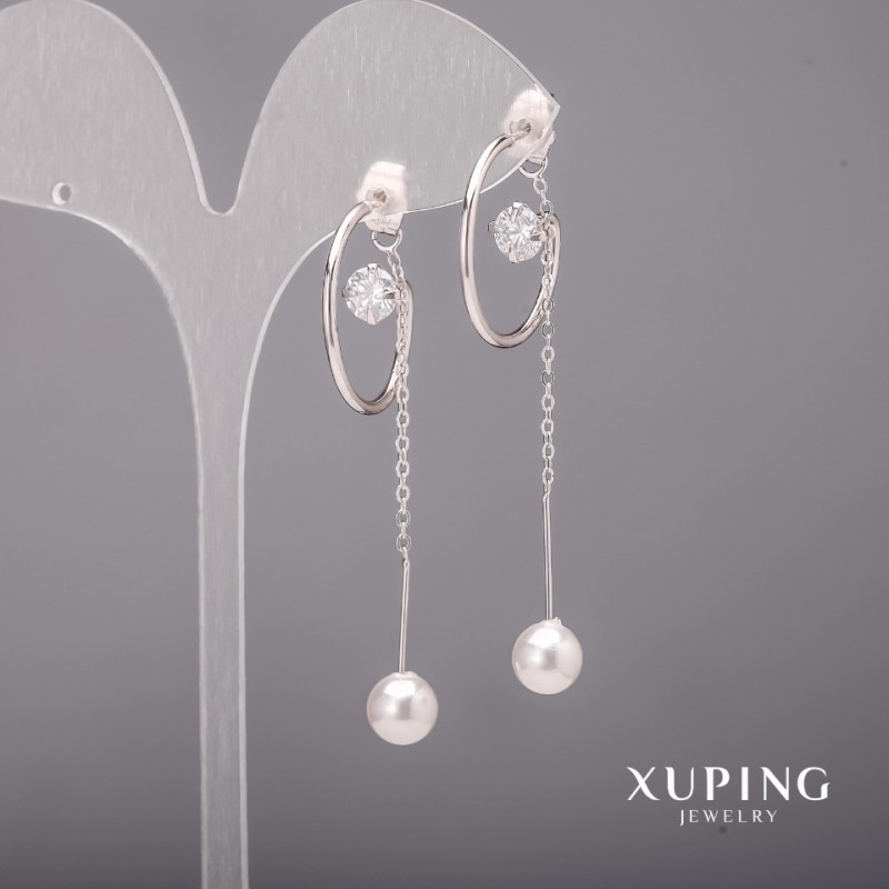 עגילים Xuping עם אבנים לבנות ופניני מאיורקה 22×62 מ״מ ורודיום