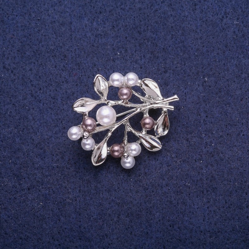 סיכת ענף עם פנינים, מתכת כסופה 28×35 מ״מ