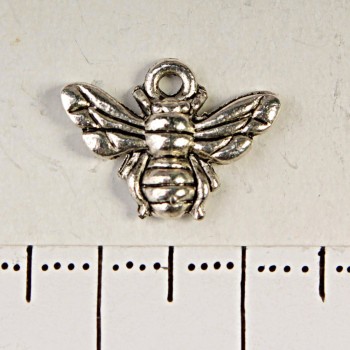 אביזרי תליה — פרפר 11×15 מ״מ, אריזה 20 גרם ± 15 יח'