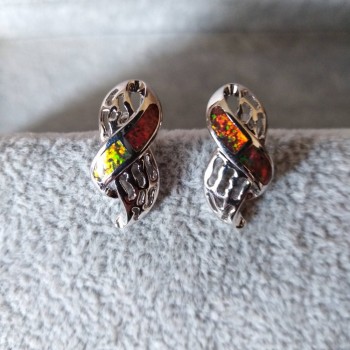 עגילי סטוד בעיצוב תחרה, שיבוץ אופל מלאכותי, צבע כסף / 20×10 מ״מ