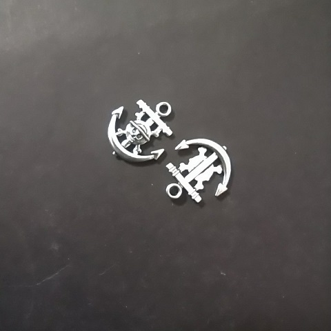 אביזרי תלייה בצורת עוגן, קוטר 19×22 מ״מ, אריזה 20 גרם, +/-15 יחידות