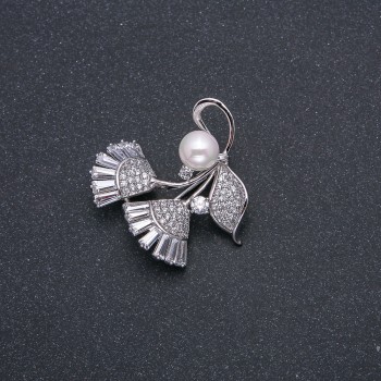 סיכה Xuping ורודיום עם פנינה, קוטר בערך 8 מ״מ +, עם אבני לבנות ואבני סטרס 33×31 מ״מ +