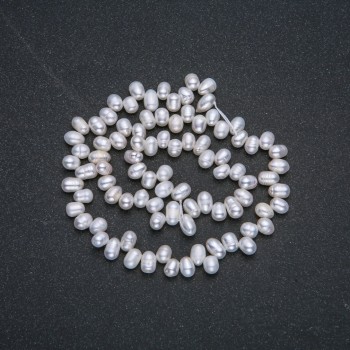 חוט פנינים נהריים, קוטר 6×4 מ״מ, אורך 36 ס״מ, עם זיו בנזיני