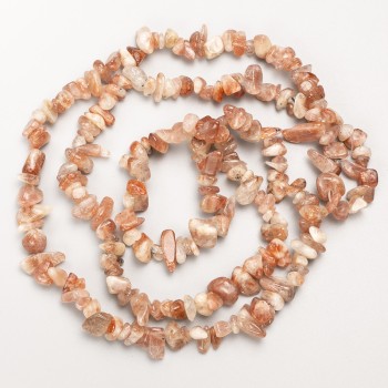 חרוזי הליאוליט – אבן טבעית, גרגר על חוט, קוטר 9×4 מ״מ, אורך כ-82 ס״מ